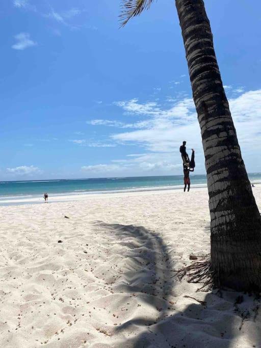 Backdoor Villa Diani Beach Exterior photo